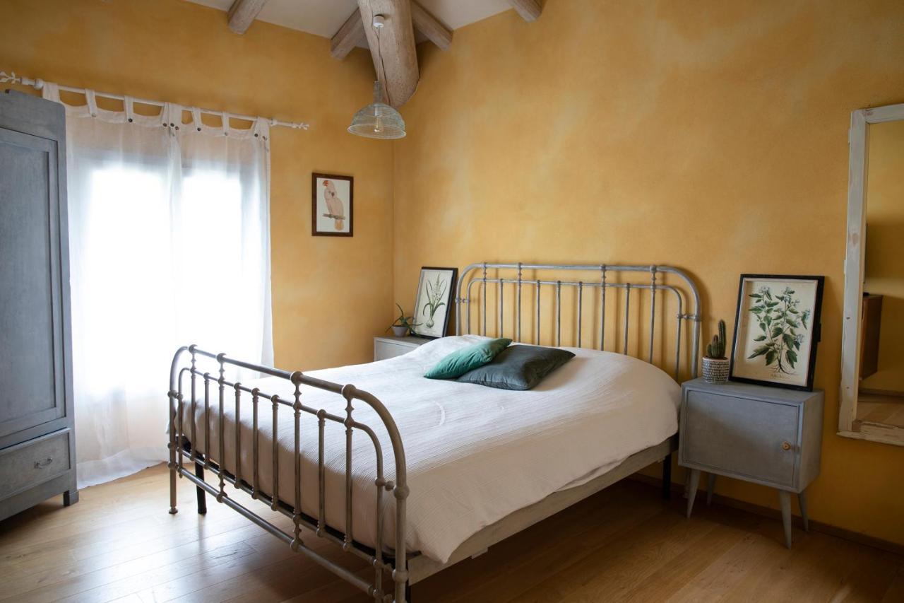 * * * * * Splendida Casa Di Campagna Кастеназо Экстерьер фото