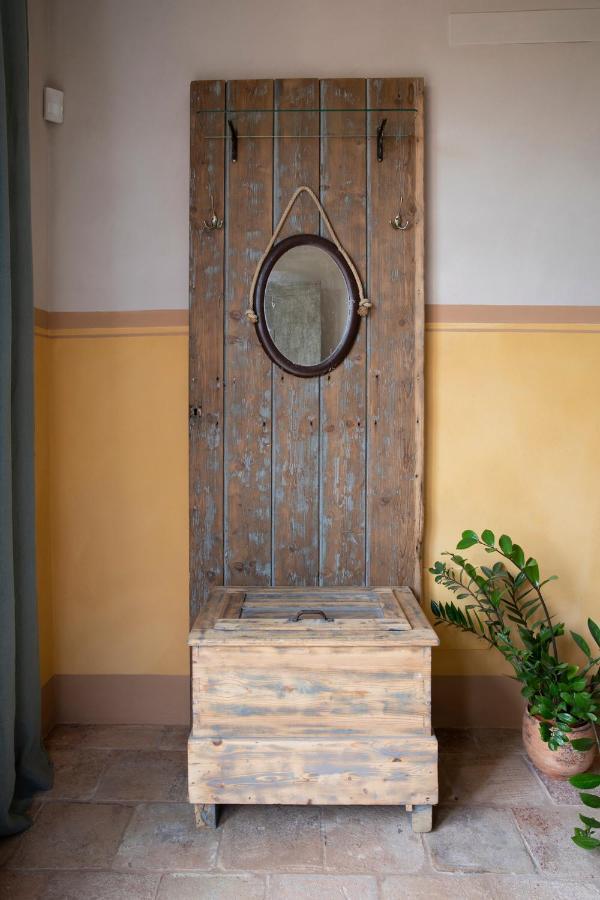 * * * * * Splendida Casa Di Campagna Кастеназо Экстерьер фото