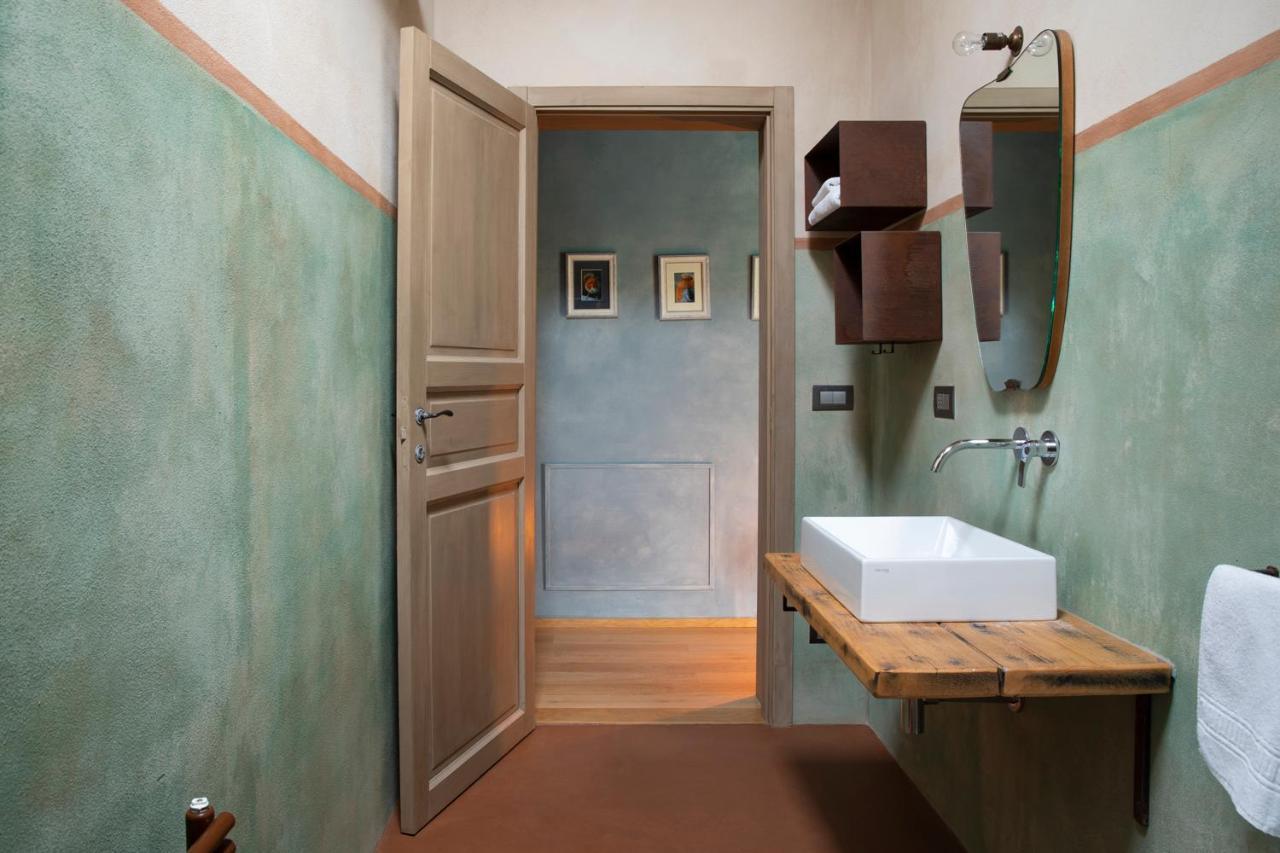 * * * * * Splendida Casa Di Campagna Кастеназо Экстерьер фото