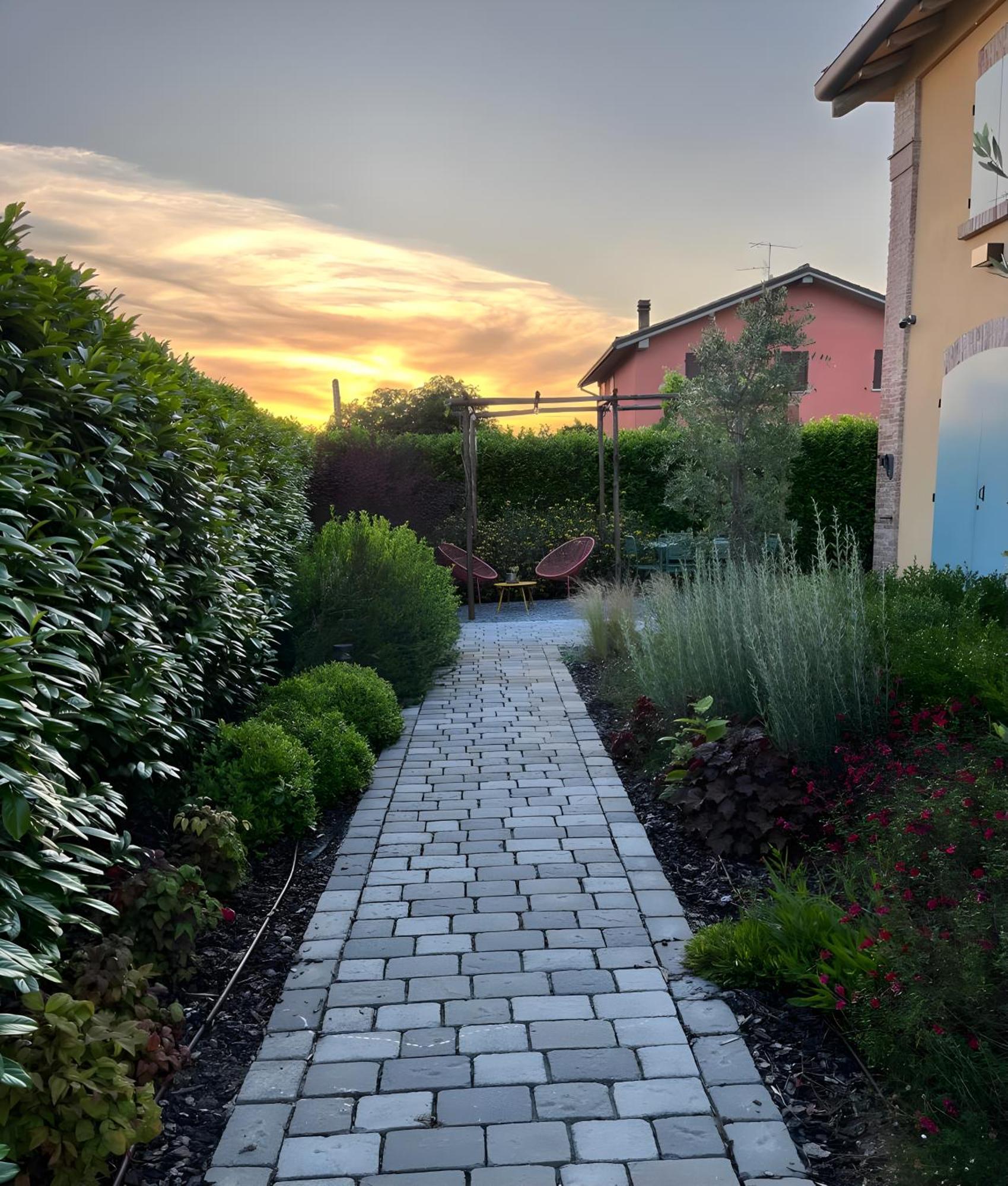 * * * * * Splendida Casa Di Campagna Кастеназо Экстерьер фото